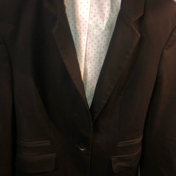 Express One-Button Blazer - Picture 3 of 3